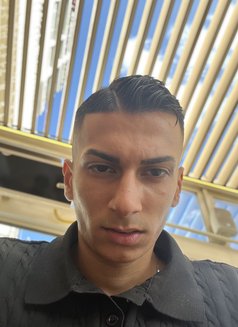 TURKİSH.HARD.MAN.KEREM.XXL - Male companion in İstanbul Photo 5 of 7