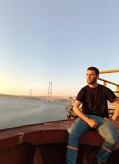 Turkish Huge Top - Acompañantes masculino in İstanbul Photo 3 of 3