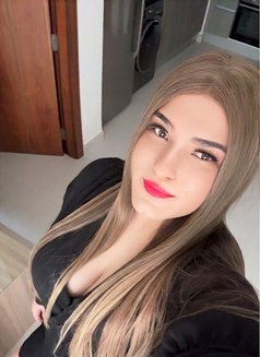 LADYBOY ALEYNA MASSAGE - Transsexual escort in Khobar Photo 13 of 16