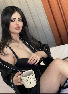 Turkish Lara - puta in Riyadh Photo 14 of 14