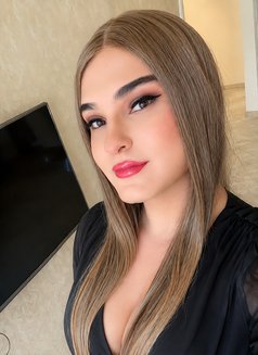 TURKISH SHEMALE ALEYNA - Transsexual escort in Khobar Photo 6 of 7