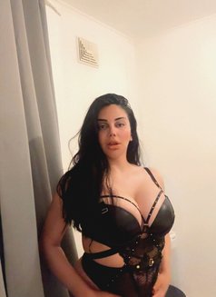 Turkish Zeynep - escort in London Photo 6 of 6