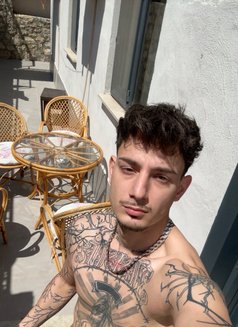 TURKISHCUTEBOY - Male escort in Riyadh Photo 6 of 8