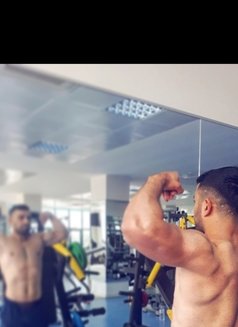 Turkishprofmasseurxl - Male escort in Dubai Photo 2 of 6