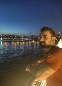 Turkishprofmasseurxl - Male escort in Dubai Photo 4 of 6