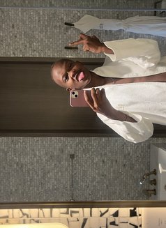 Tush - Male escort in Nairobi Photo 4 of 5