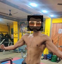 Tushank - Male escort in New Delhi