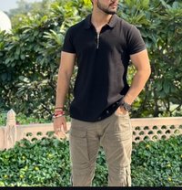 Tushar Available 24×7 - Male escort in Gurgaon