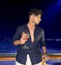 Tushar Delhi Boy - Acompañantes masculino in New Delhi Photo 2 of 4