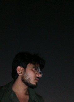 Tushar - Male escort in New Delhi Photo 4 of 4