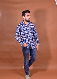 Tushar - Male escort in Noida Photo 6 of 6