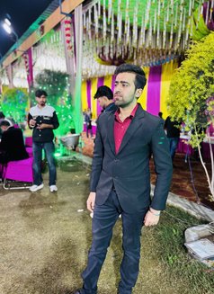 Tushar M - Male escort in New Delhi Photo 8 of 12