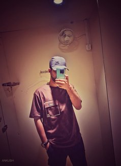 Tushar Singh - Male escort in Kolkata Photo 3 of 3