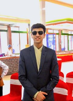 Tushh - Acompañantes masculino in Kathmandu Photo 1 of 1