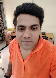 Tushhhar - Male escort in Mumbai Photo 11 of 14