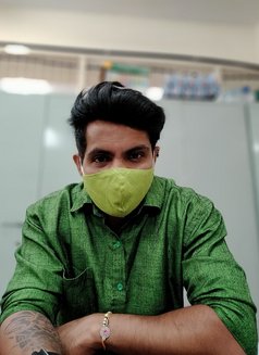 Tushhhar - Male escort in Mumbai Photo 13 of 14