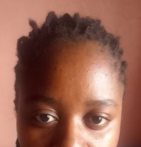 Tut Nina - companion in Nairobi