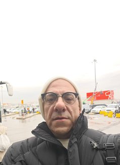 Tut the Egyptian - masseur in Cairo Photo 3 of 4