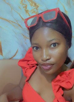 Tutu - Transsexual escort agency in Lagos, Nigeria Photo 3 of 3
