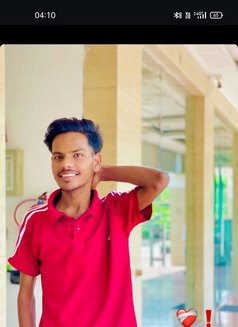 Twelve Pass Ashu - Male escort in New Delhi Photo 2 of 2