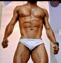 Twenty Two Cmx - Acompañantes masculino in Lagos, Nigeria