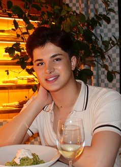 Twink_aref🇹🇷 - Acompañantes masculino in İstanbul Photo 14 of 18