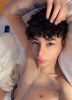 Twink - Male escort in Athens Photo 7 of 7