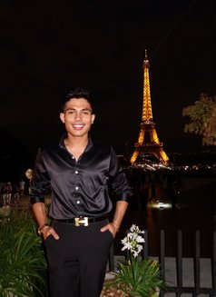 Twink Bi - Male escort in Georgetown, Penang Photo 7 of 20