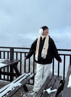 Twink Boy - Male escort in Al Manama Photo 2 of 6