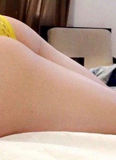 Twink boy - Transsexual escort in Doha Photo 5 of 7