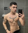 Twınk Boy - Male escort in Dubai Photo 1 of 9