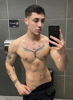 Twınk Boy - Acompañantes masculino in İstanbul Photo 5 of 6
