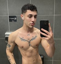 Twınk Boy - Male escort in İstanbul