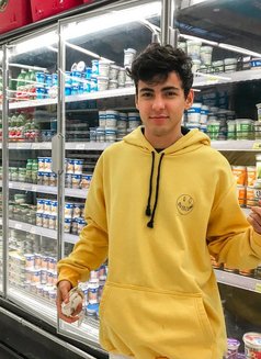 Twink Carl - Acompañantes masculino in Dubai Photo 11 of 11