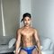 Twink Colombian vers - Acompañantes masculino in Dubai Photo 4 of 13
