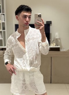 Twink Daniel - Male escort in İstanbul Photo 8 of 8