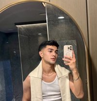 Twink Daniel - Male escort in İstanbul