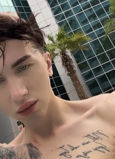 Twink Sami - Male escort in Dubai Photo 10 of 13