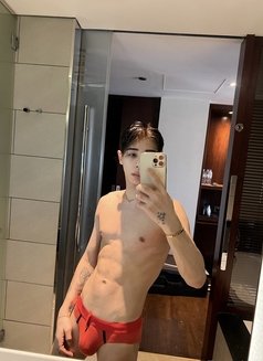Twink Smooth Body🇦🇿 - Male escort in Montenegro Photo 4 of 18