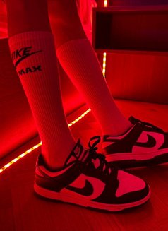 Twink Spicy - Male escort in Dubai Photo 5 of 8