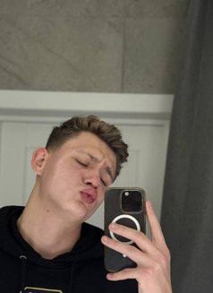 Twink Tyler - Male escort in Dubai Photo 21 of 22