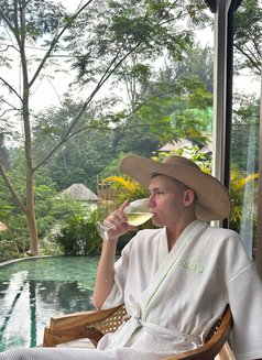 Twink Tyler - Male escort in Dubai Photo 22 of 22