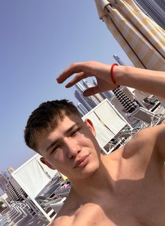 Twink Tyler - Male escort in Dubai Photo 13 of 13