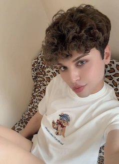 Twınkberry - Male escort in İstanbul Photo 4 of 5
