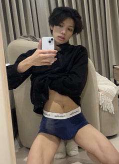 Twinkboy both Bigdick 20 Y 🇹🇭 - Male escort in Riyadh Photo 2 of 17
