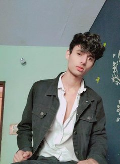 Twinkboy - Acompañantes masculino in Al Manama Photo 15 of 18