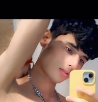 Twinkboy - Male escort in Al Manama