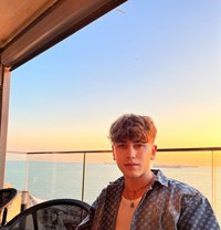 Twinkedvard - Male escort in İstanbul