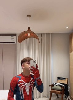 Twinkedvard - Male escort in Dammam Photo 4 of 7