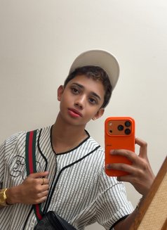 Twinkkboy - Acompañantes masculino in Dammam Photo 5 of 6